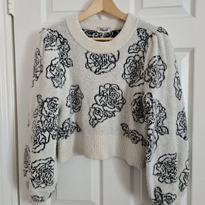 Cherika Floral Sweater
Baum und Pferdgarten